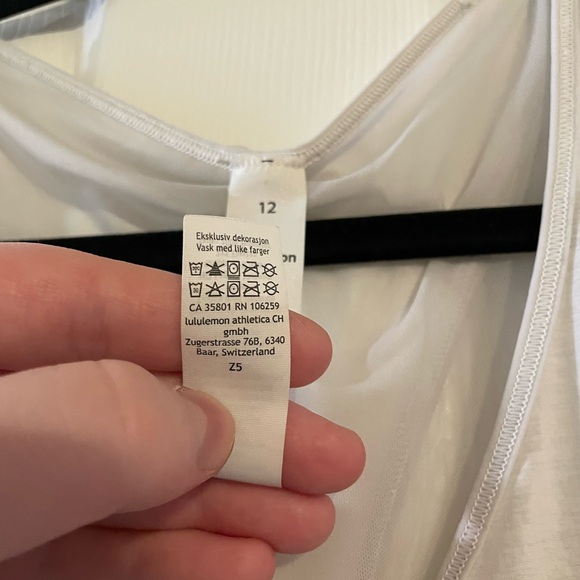 Lululemon Set The Course Short Sleeve Tee - Picture 3 of 5